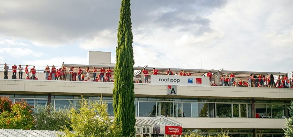 بورسیه های دانشکده کسب و کار املیون فرانسه