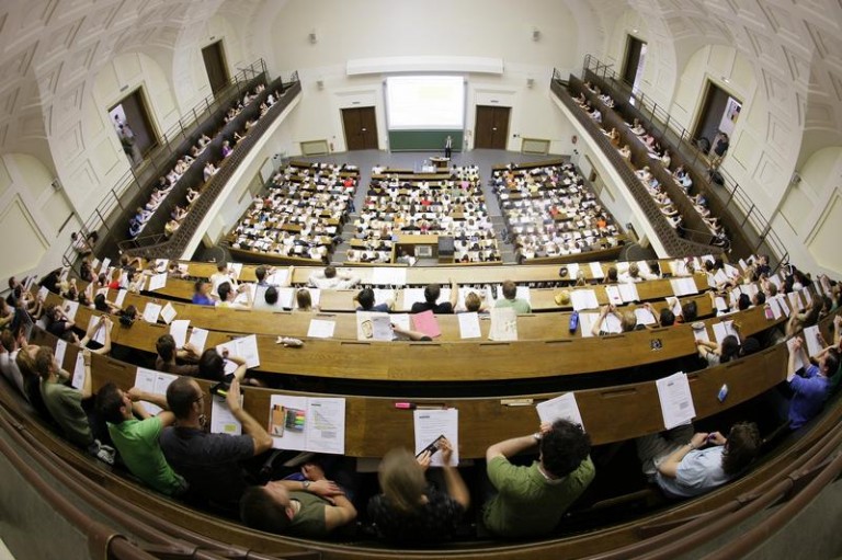 دانشگاه LMU Munich